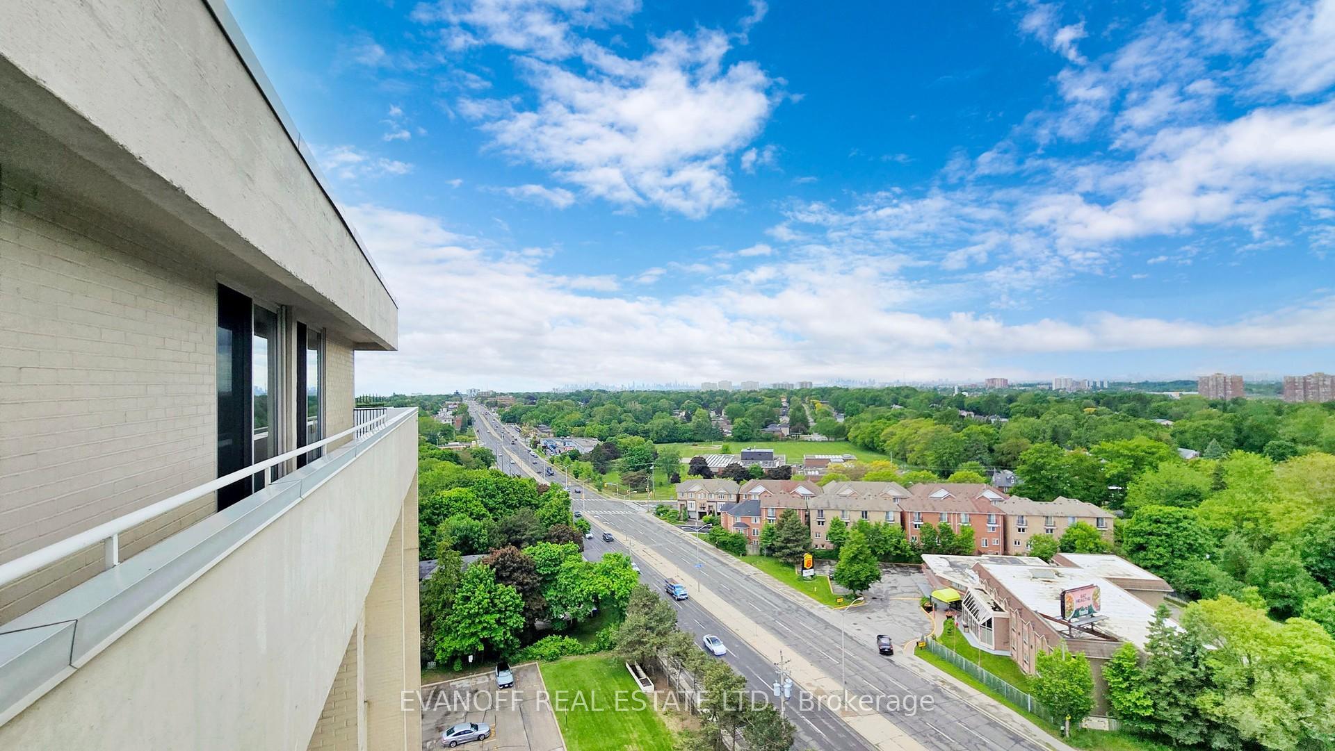 3 Bedrooms Condo at 3311 Kingston, Toronto For sale