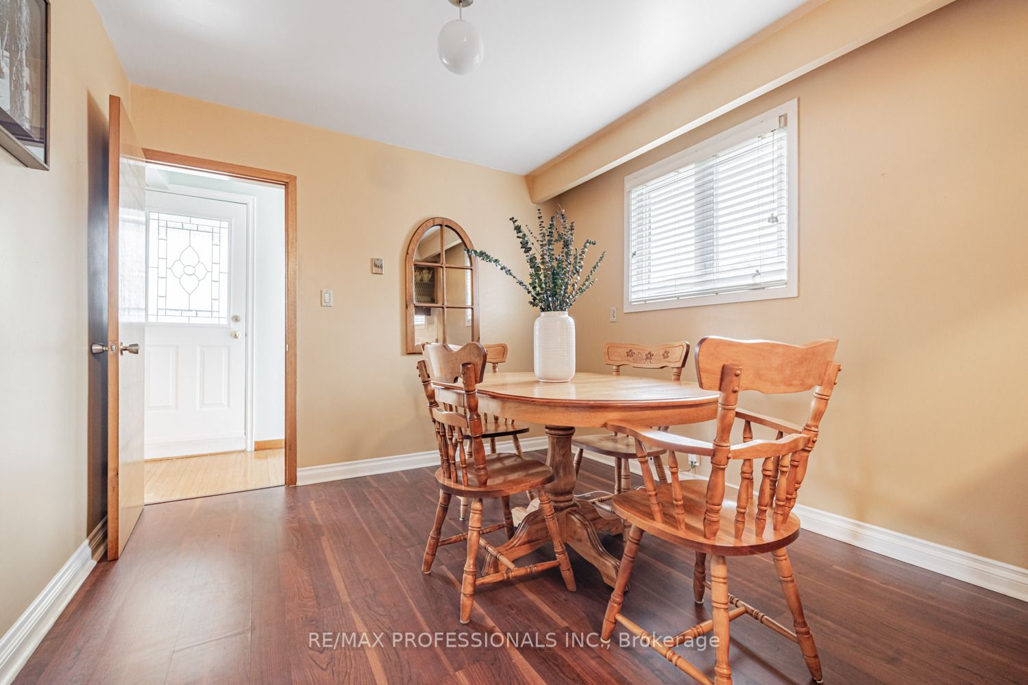 85 Blossom Crescent