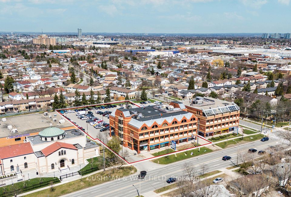 3850 Finch