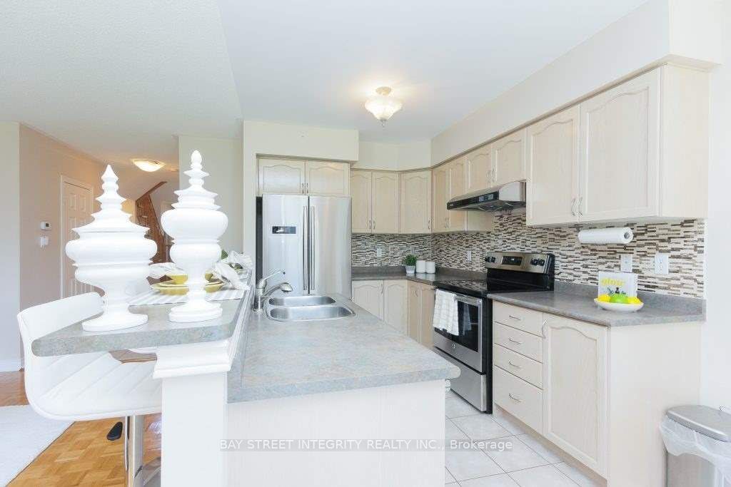 150 Valentina Drive