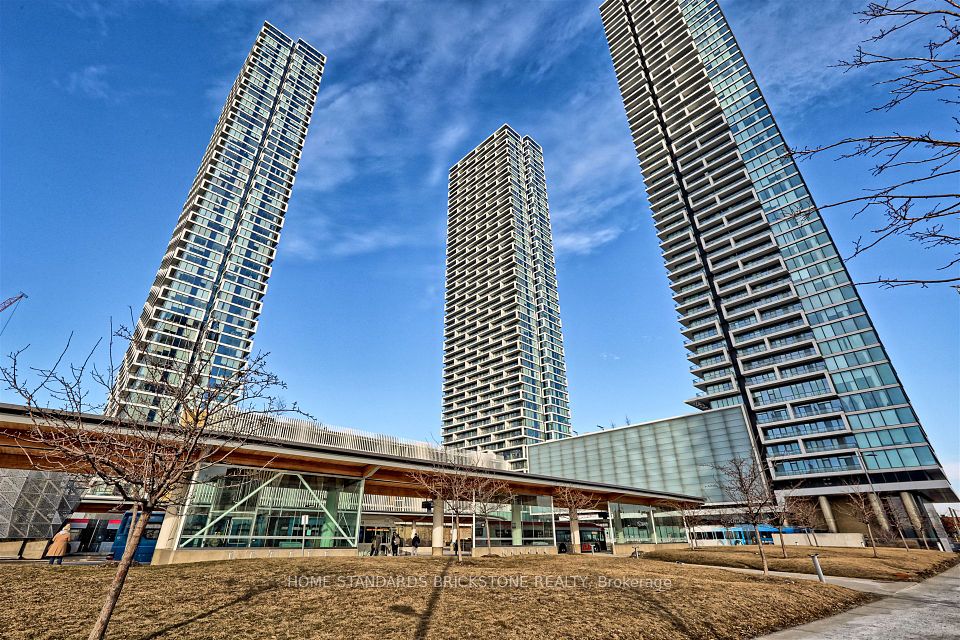 898 Portage