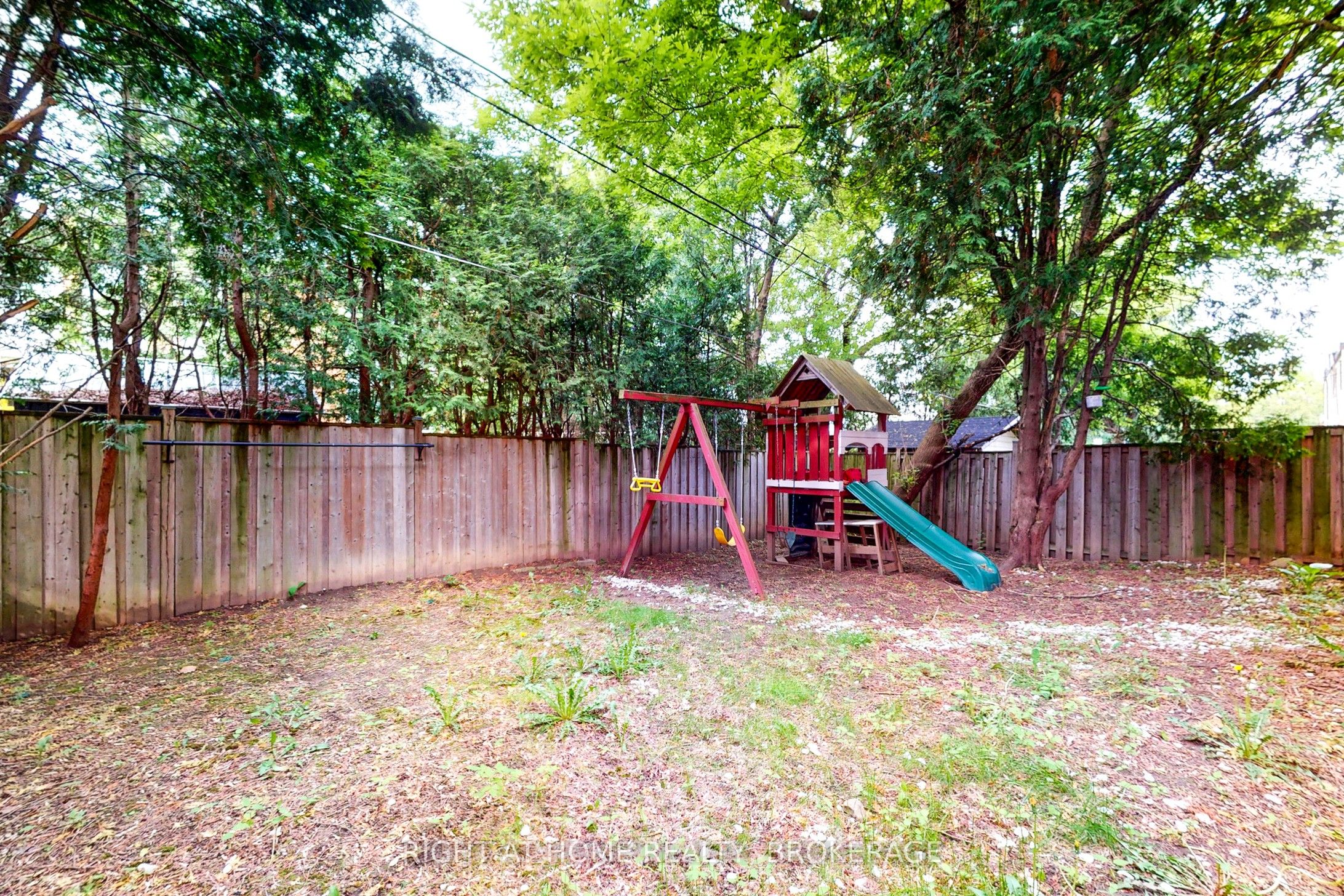 2373 maryvale Court E