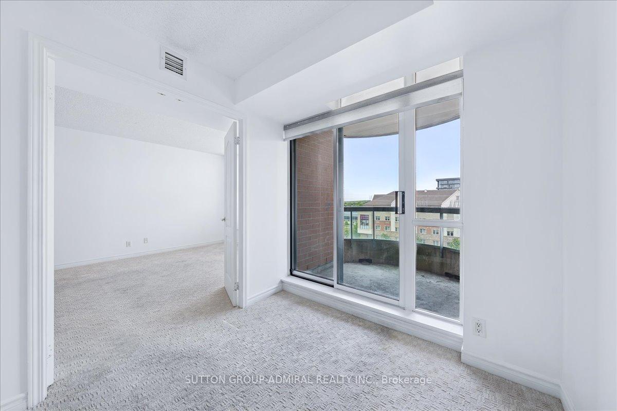2 Bedrooms Condo at 745 New Westminster, Vaughan For sale