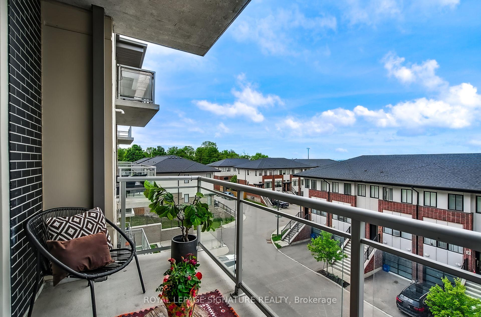 1 Bedroom Condo at 16 Markle, Hamilton For sale