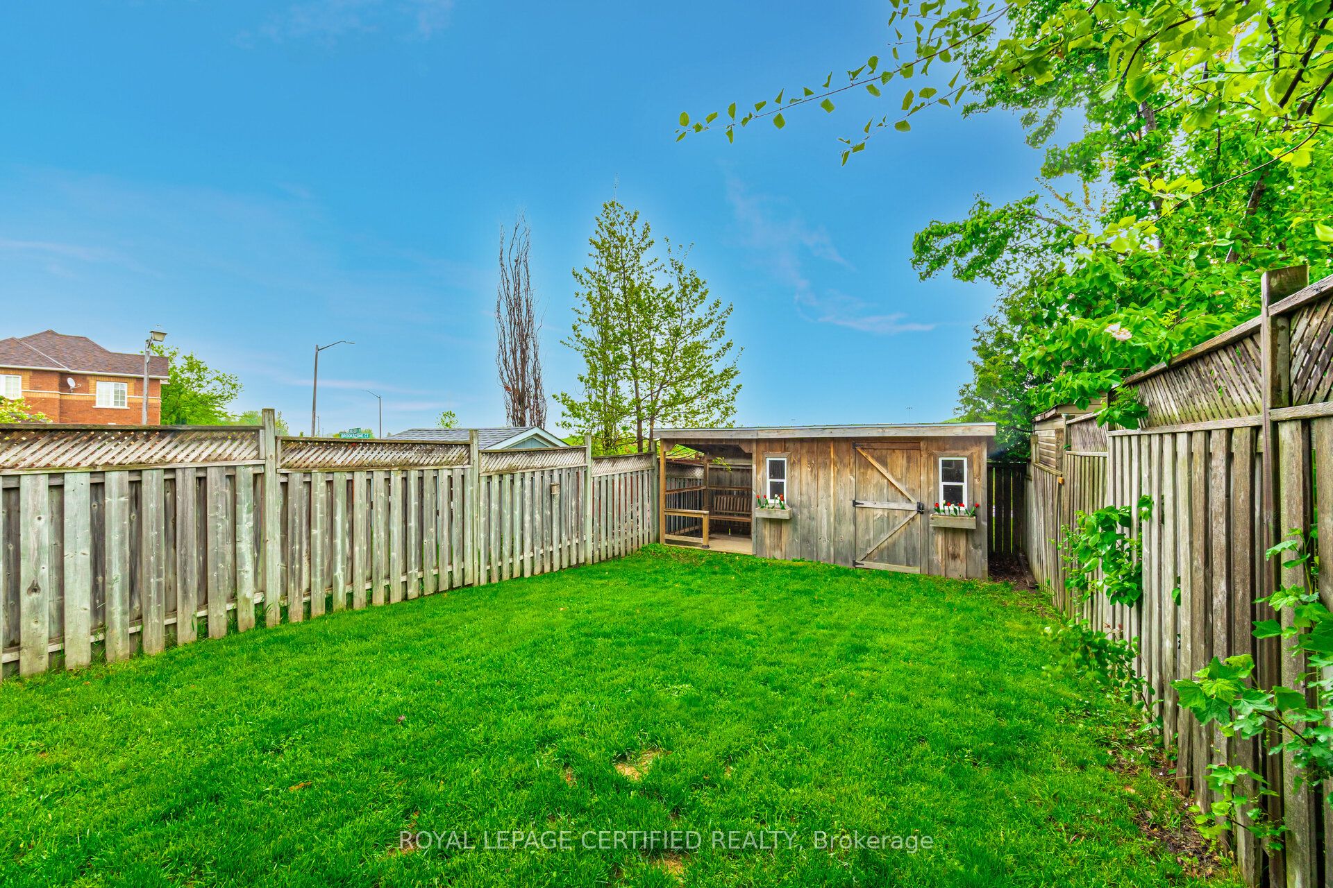 4 Hesketh Court