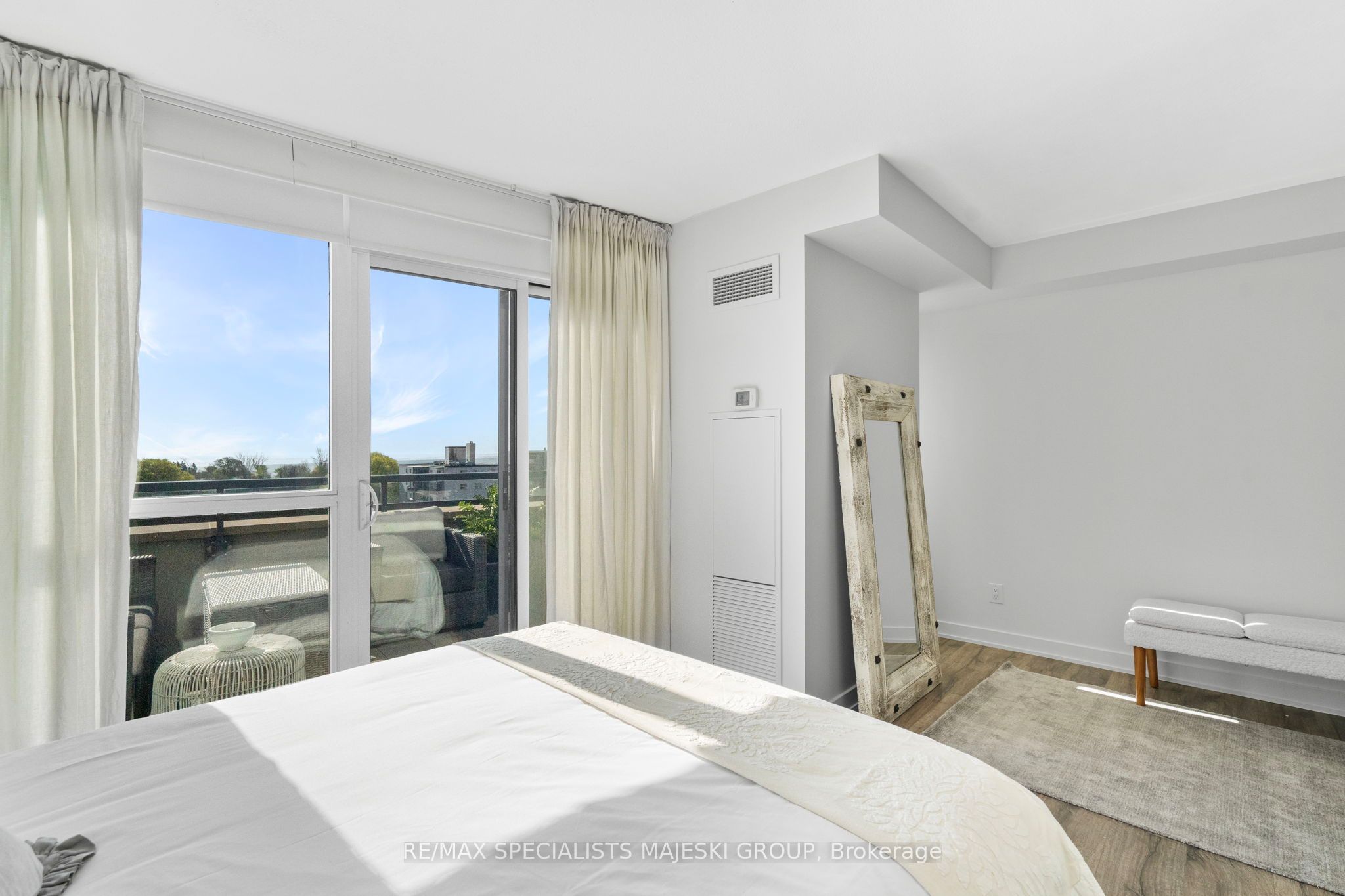 11 Superior Avenue, #706