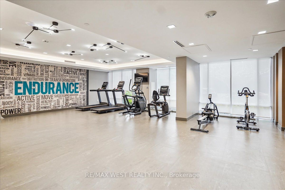 1010 Dundas Street E, #211