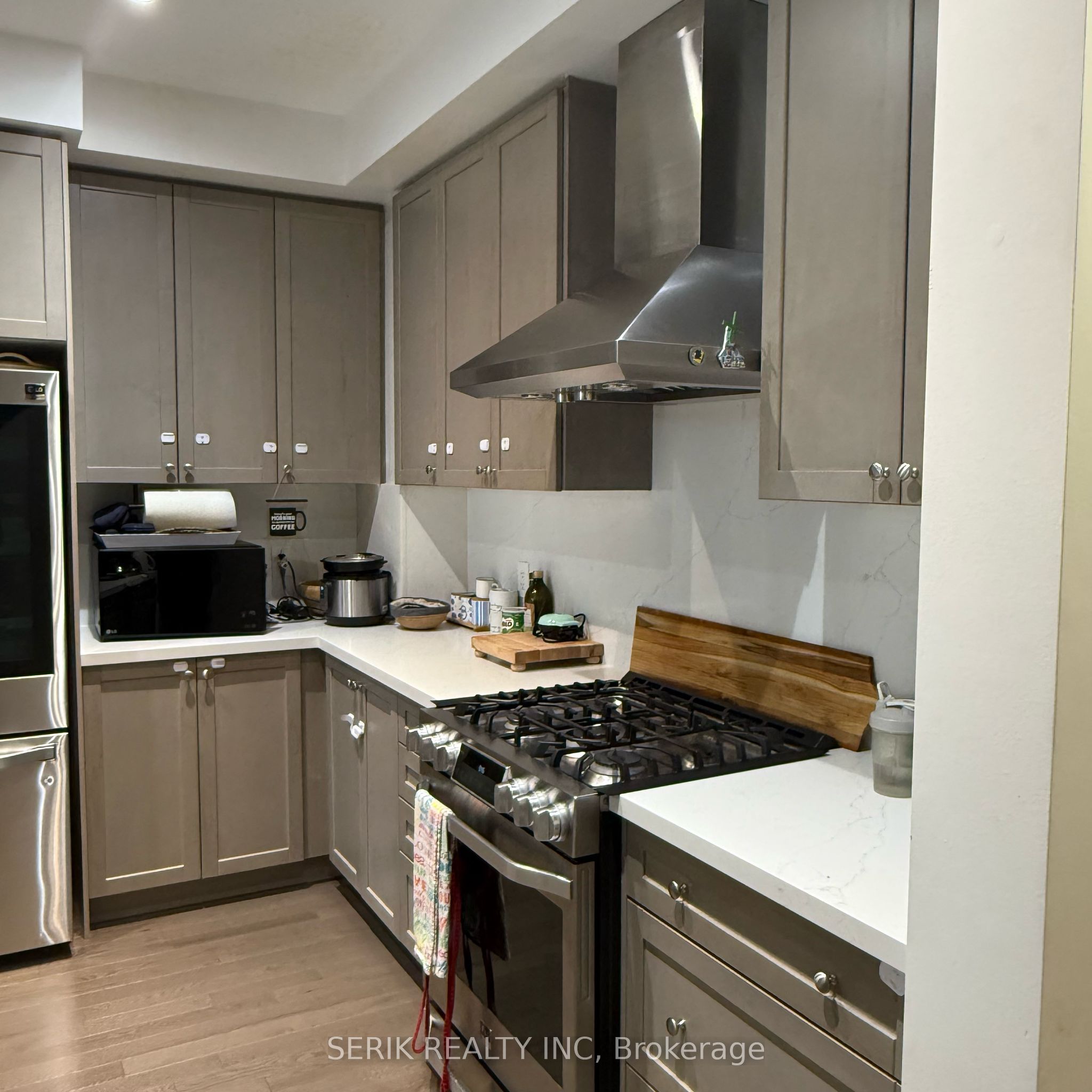 54 Oakmore Lane