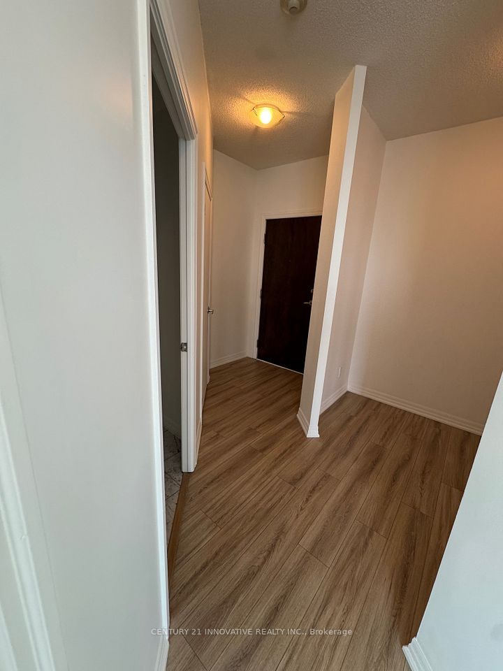 16 Yonge Street