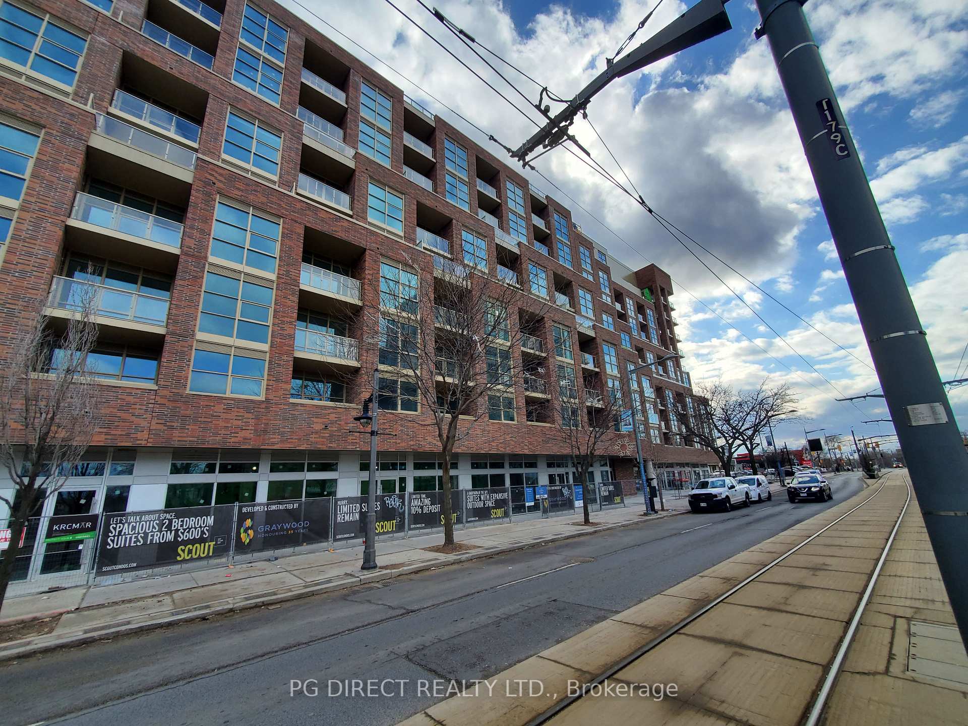 2 Bedrooms Condo at 1787 St.Clair,  Toronto For sale