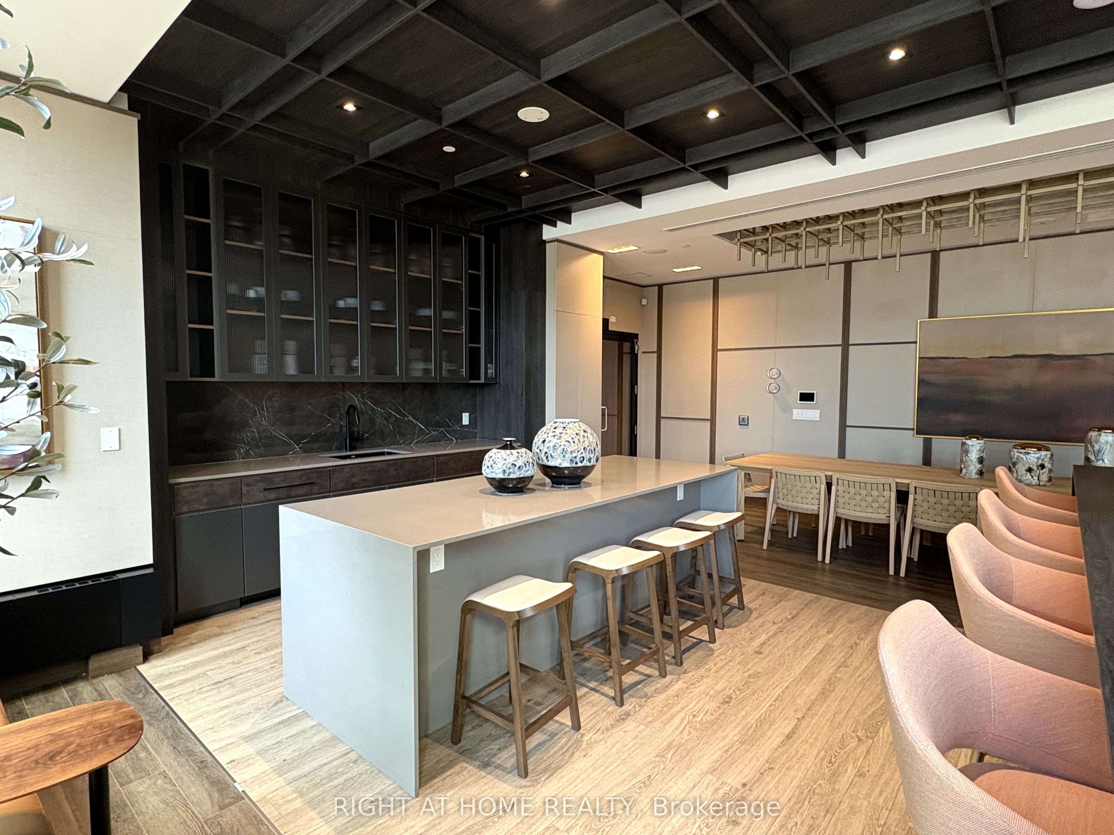 2501 Saw Whet Boulevard S, #648