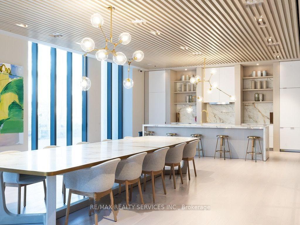 2 Bedrooms Condo at 138 Downes,  Toronto For sale