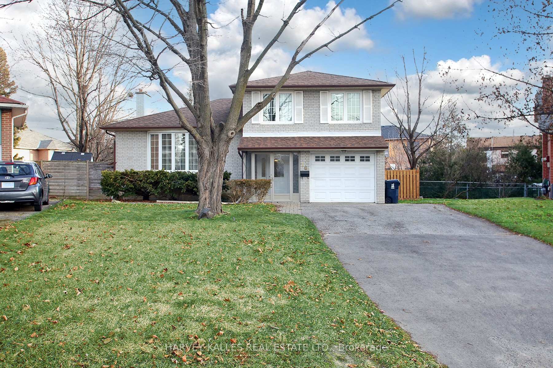 16 Wedgeport Place