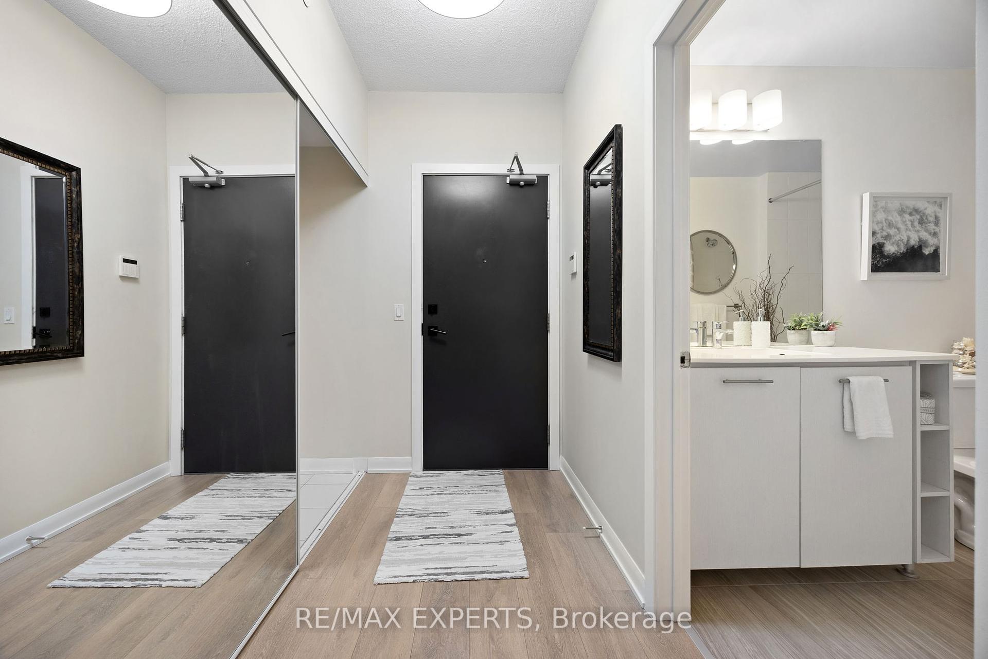 1 Bedroom Condo at 435 Richmond, Toronto For sale