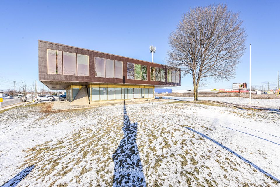1300 Steeles