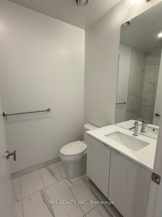 1 Bedroom Condo at 55 Cooper, Toronto For sale