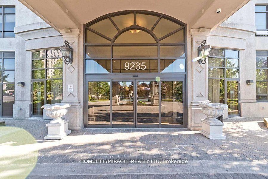 2 Bedrooms Condo at 9235 Jane, Vaughan For sale