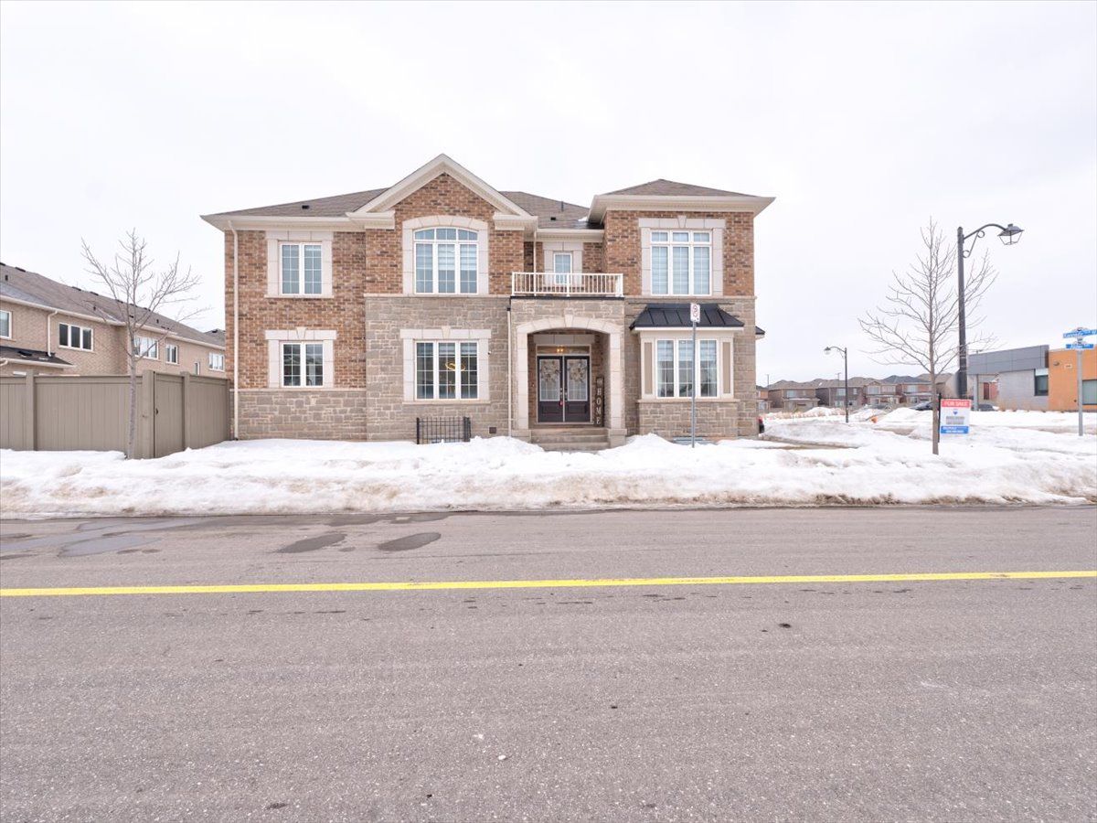 Rarely offered Mattamy built Bayfield Corner in Milton's most desired area. Premium Corner lot facing new catholic elementary school and YMCA day care. A popular floor plan designed with separate family and living spaces. The fresh paint and upgraded light fixtures add to the tons of upgrades, including a grand double door entrance with Polish Porcelain tiles, premium hardwood flooring on the main floor, quartz countertops, pot lights on the main floor, upgraded light fixtures, and an oak staircase with Iron pickets. Second floor features four large bedrooms with three full bathrooms and a convenient upstairs laundry. The basement provides a legal two-bedroom apartment and a self-contained one-bedroom suite suitable for personal use or extended family.
