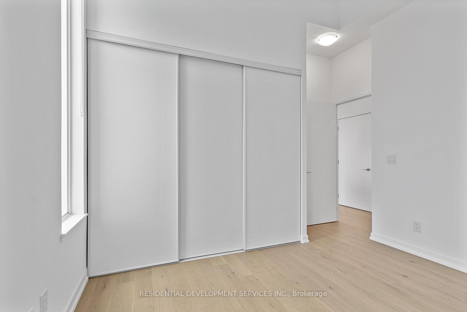 3 Bedrooms Condo at 3100 Keele,  Toronto For sale