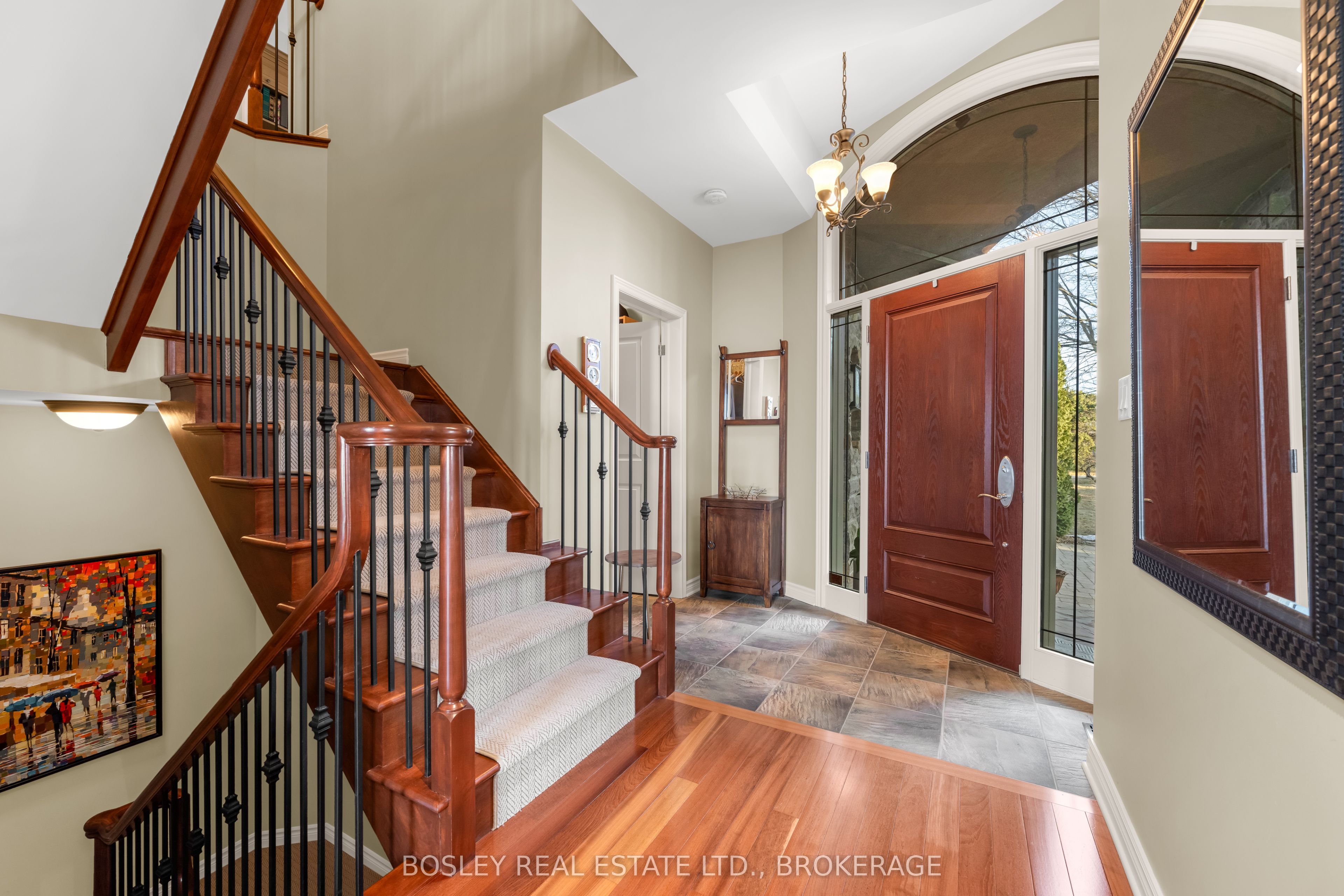 10 1/2 Colton Avenue, St. Catharines, ON L2N 5B1
