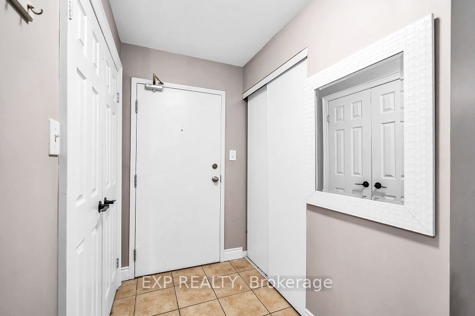 #208 - 83 Aspen Springs Drive, Clarington, ON L1C 5J7