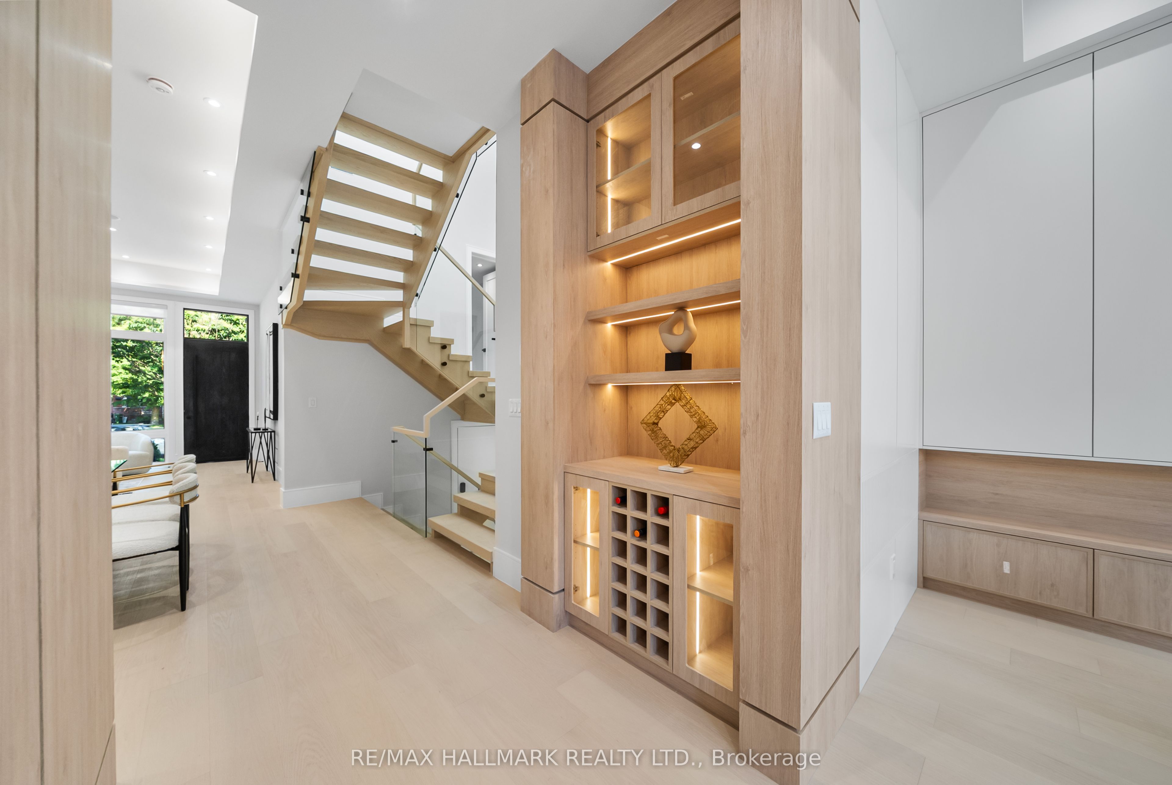 112 Randolph Road