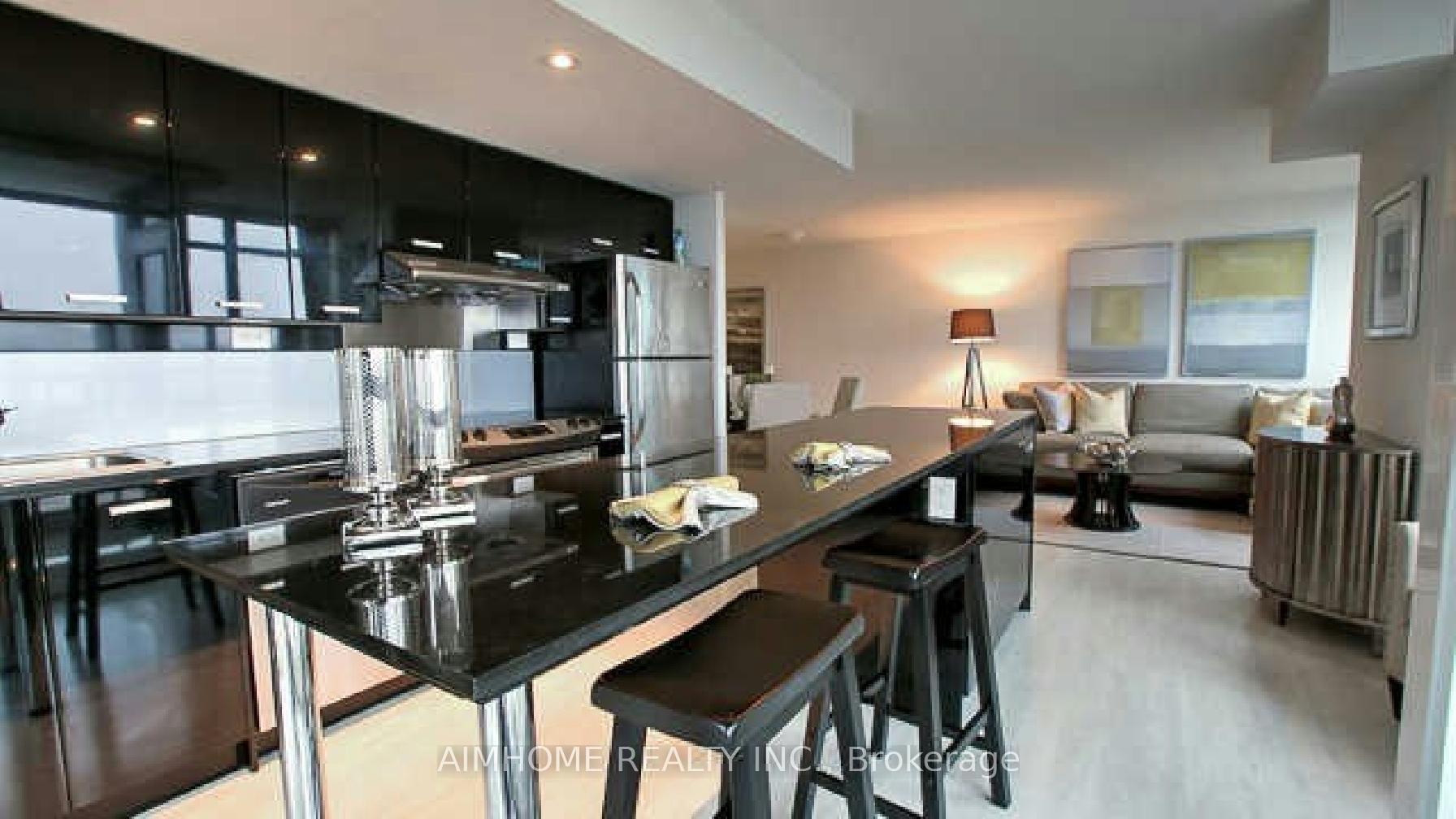 3 Bedrooms Condo at 19 Singer, Toronto For sale