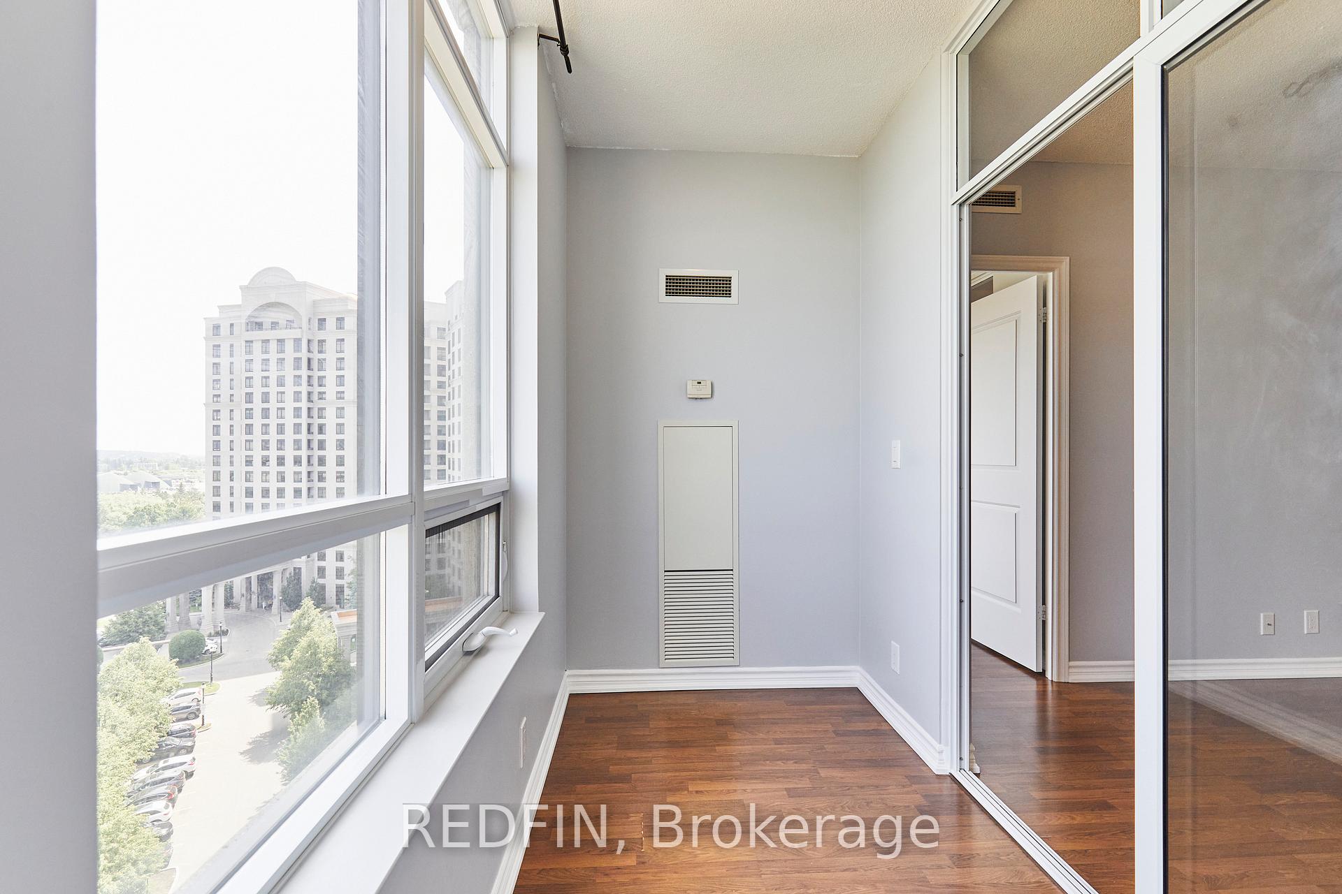 2 Bedrooms Condo at 9235 Jane, Vaughan For sale
