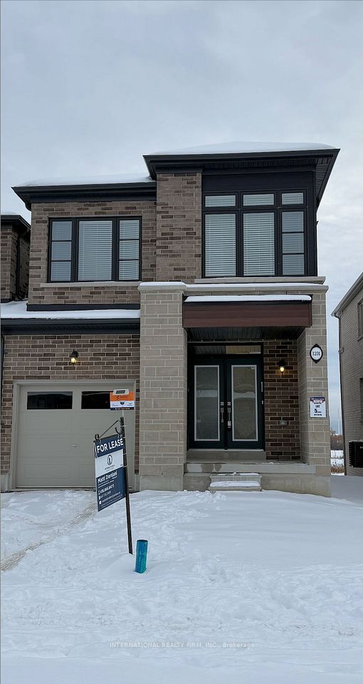 1201 Rexton Drive, Oshawa, ON L1L 0T3