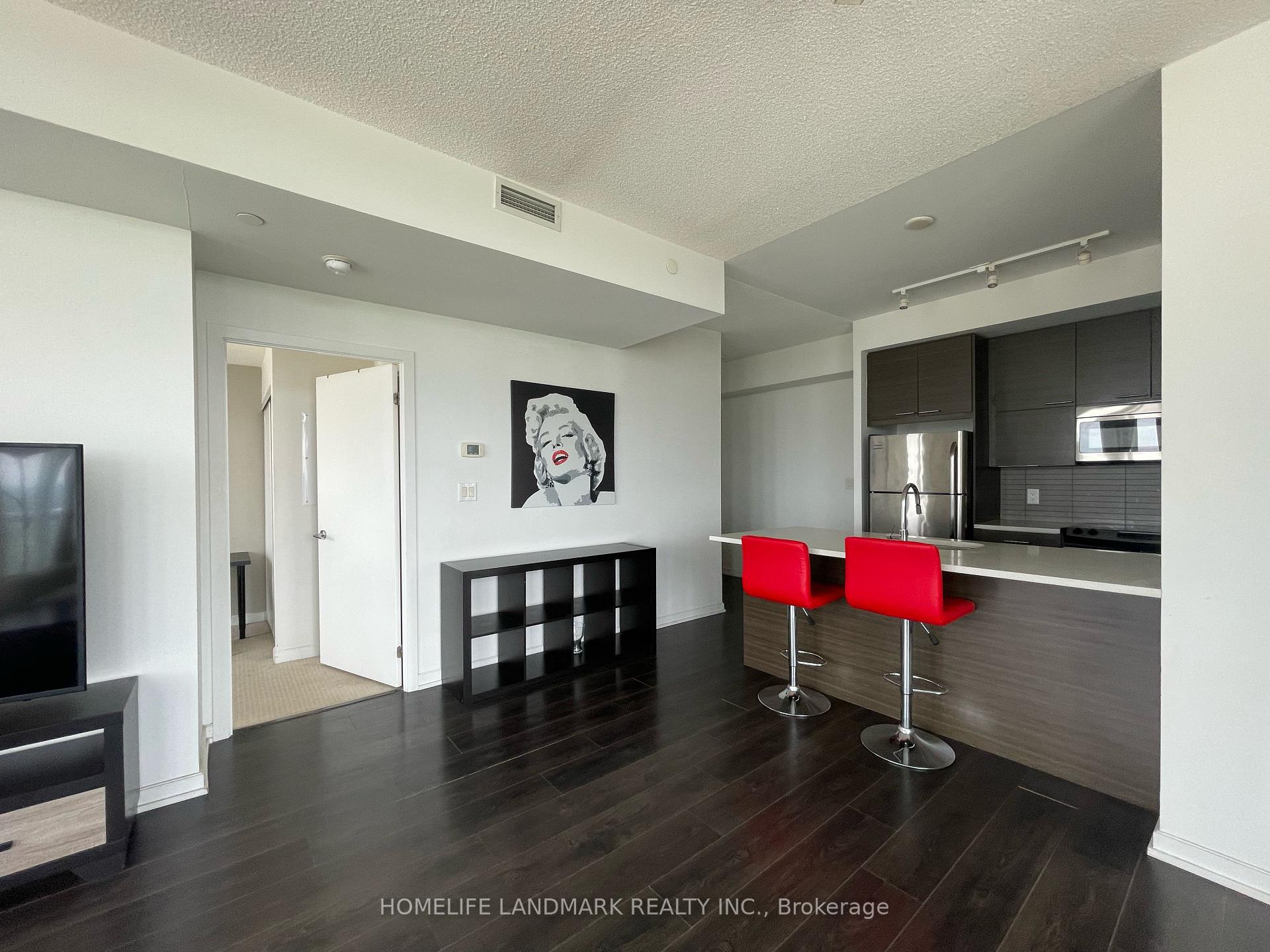 2 Bedrooms Condo at 66 Forest Manor, Toronto For sale