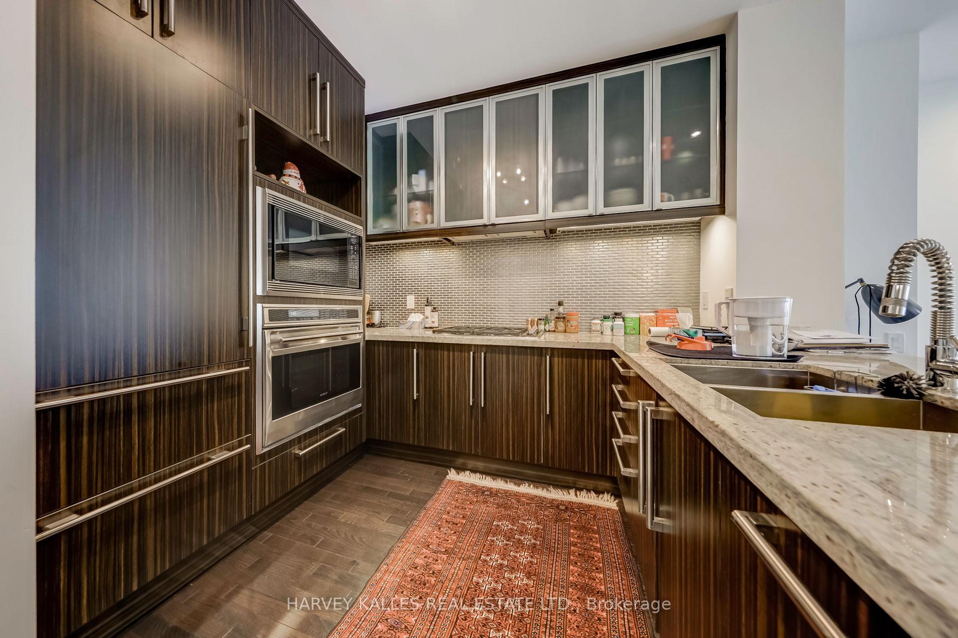 80 Yorkville Avenue 501