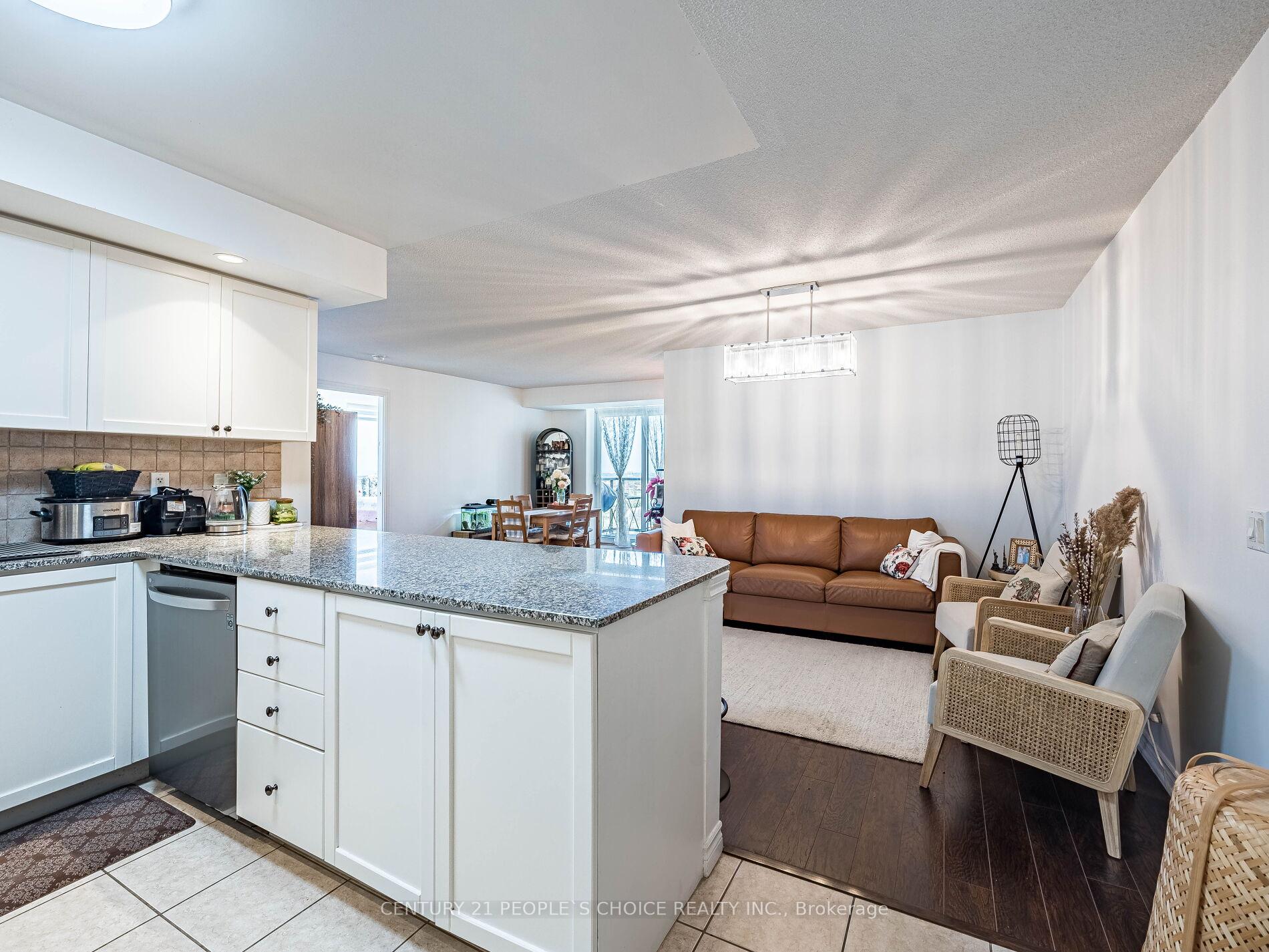 3 Bedrooms Condo at 5233 Dundas, Toronto For sale