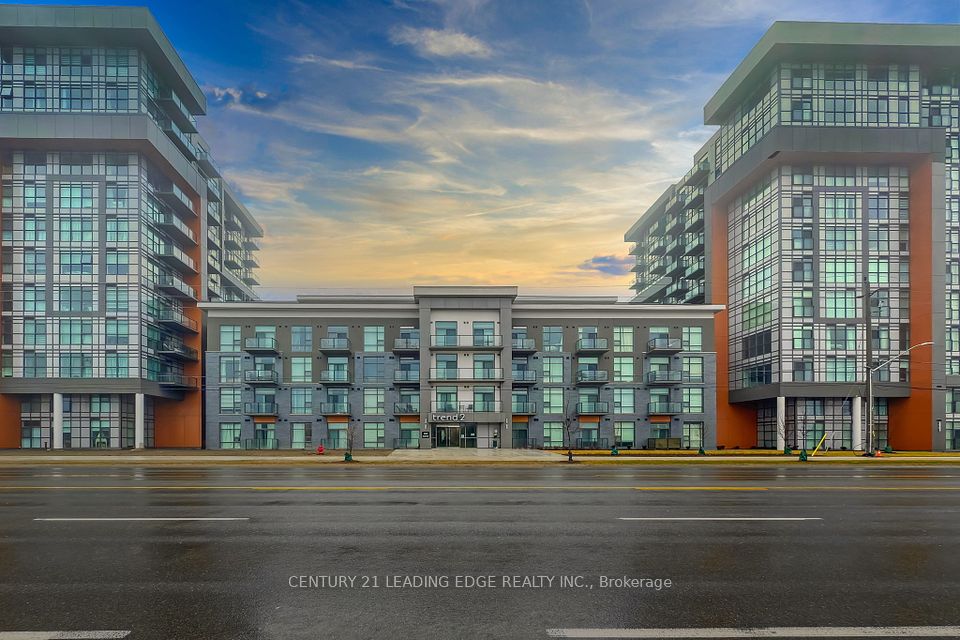 460 Dundas