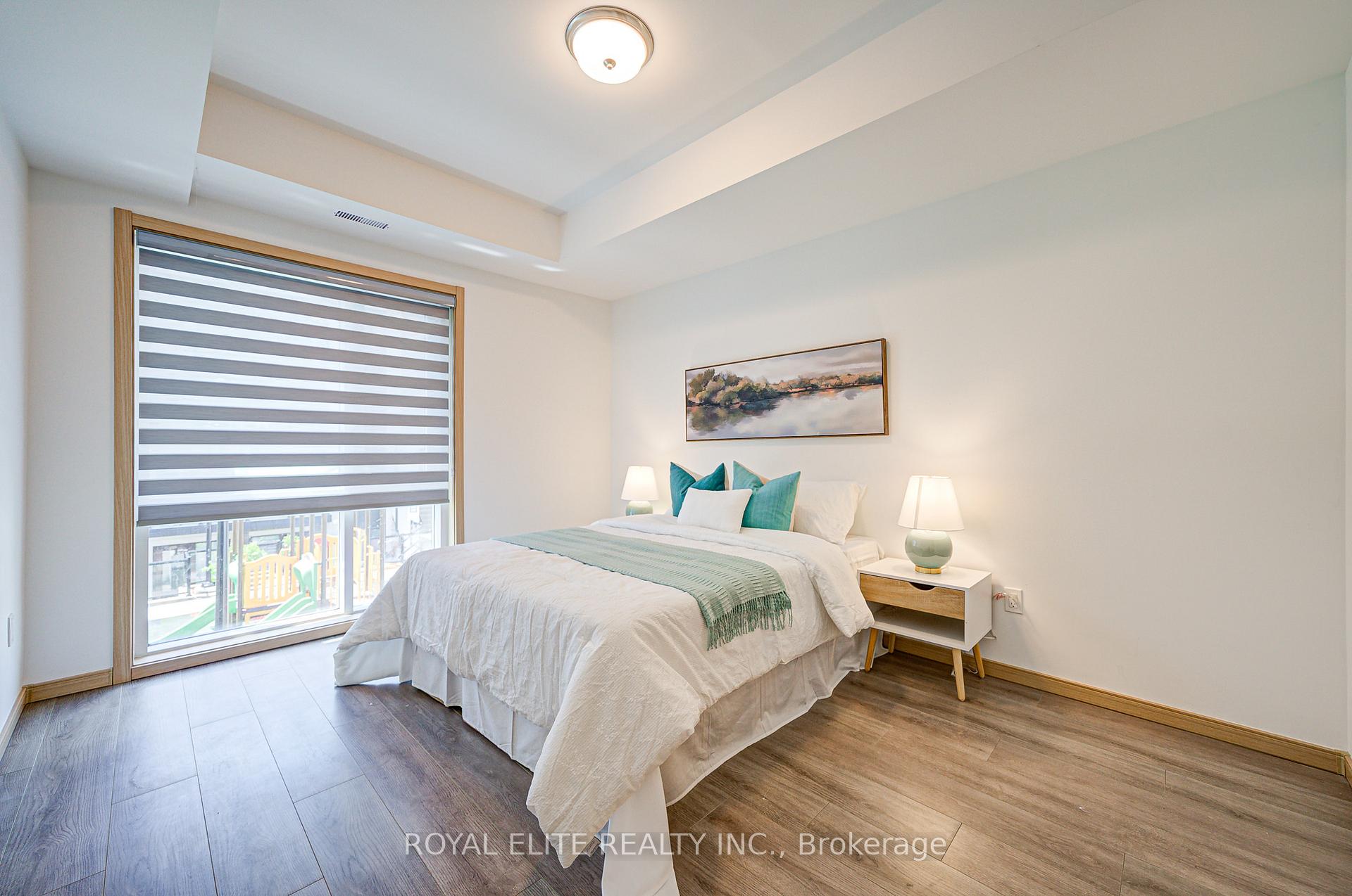 3 Bedrooms Condo at 200 Chester Le, Toronto For sale