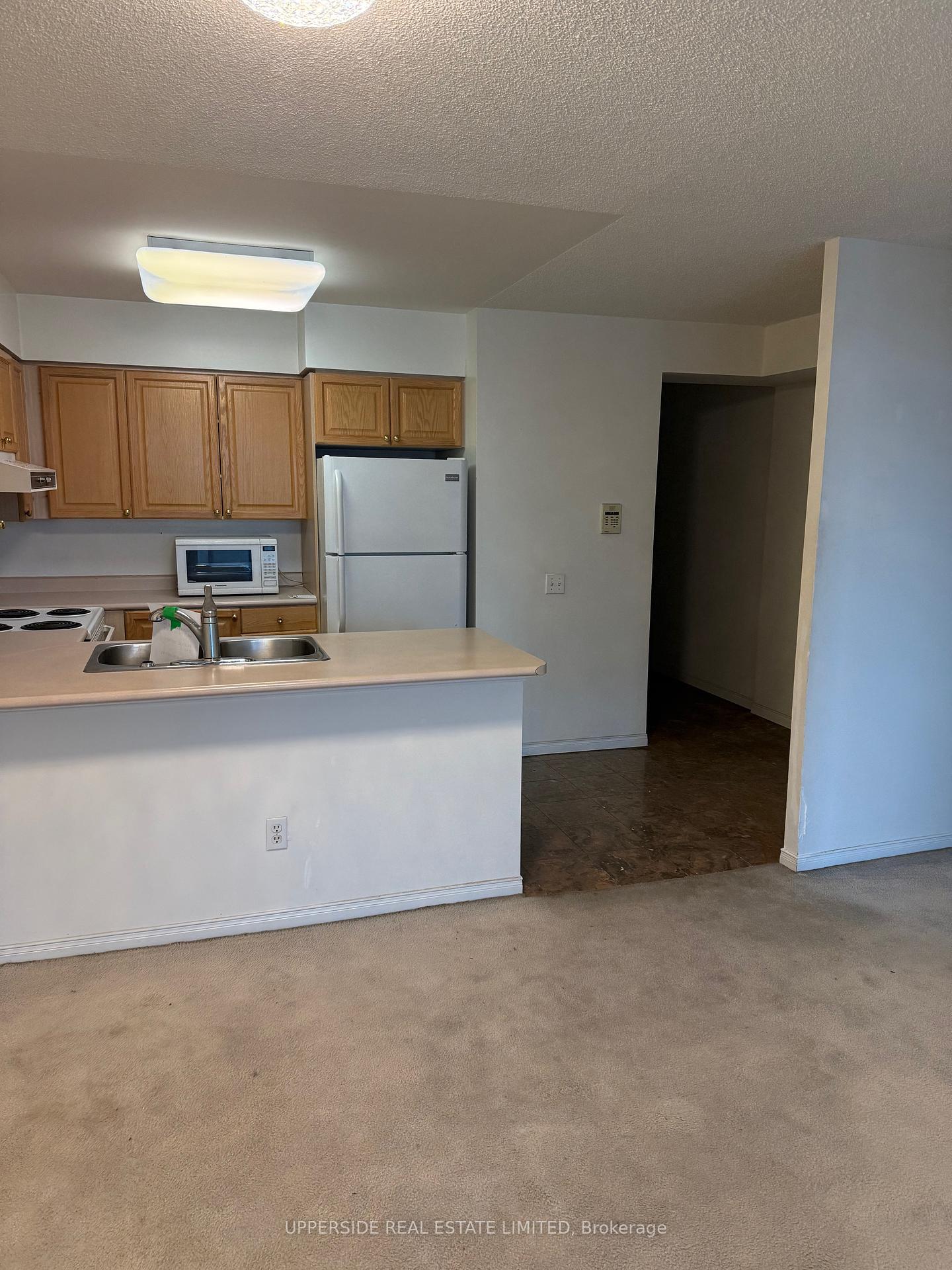 1 Bedroom Condo at 750 Bay, Toronto For sale