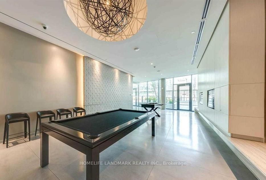 100 Harbour Street, #2605
