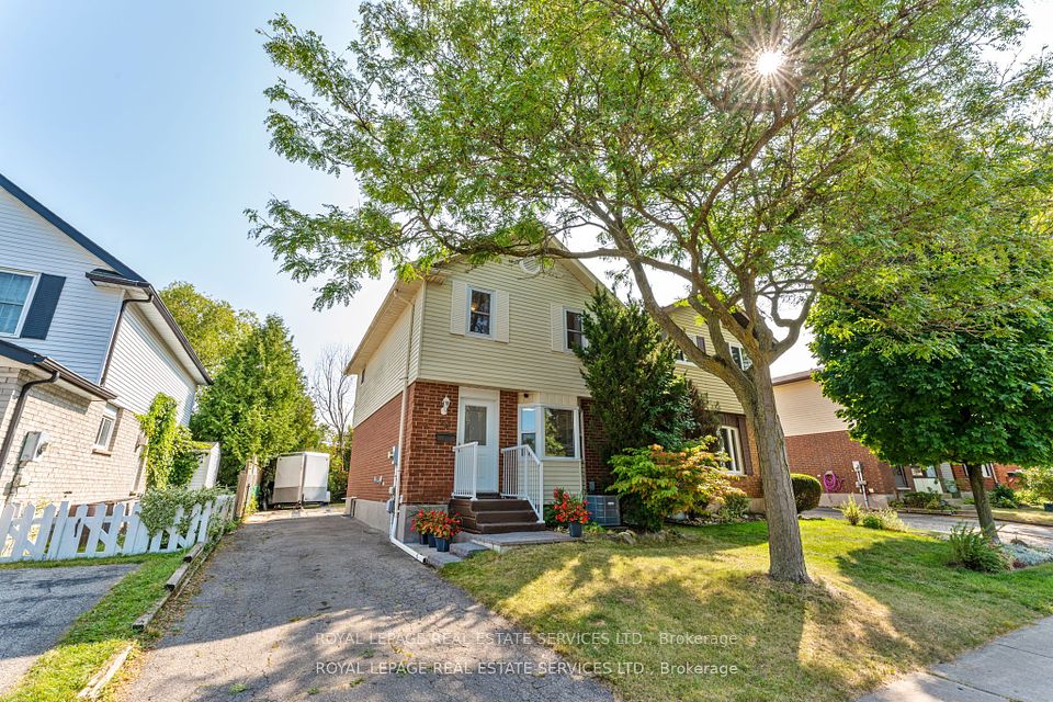 30 Reid Court, Guelph, ON N1G 3R6