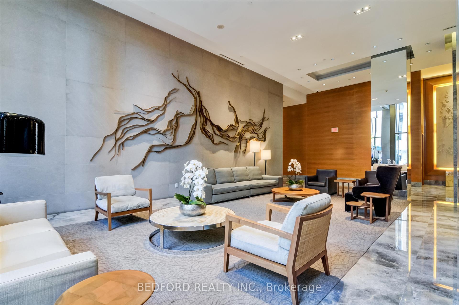 3 Bedrooms Condo at 1 Bedford,  Toronto For sale