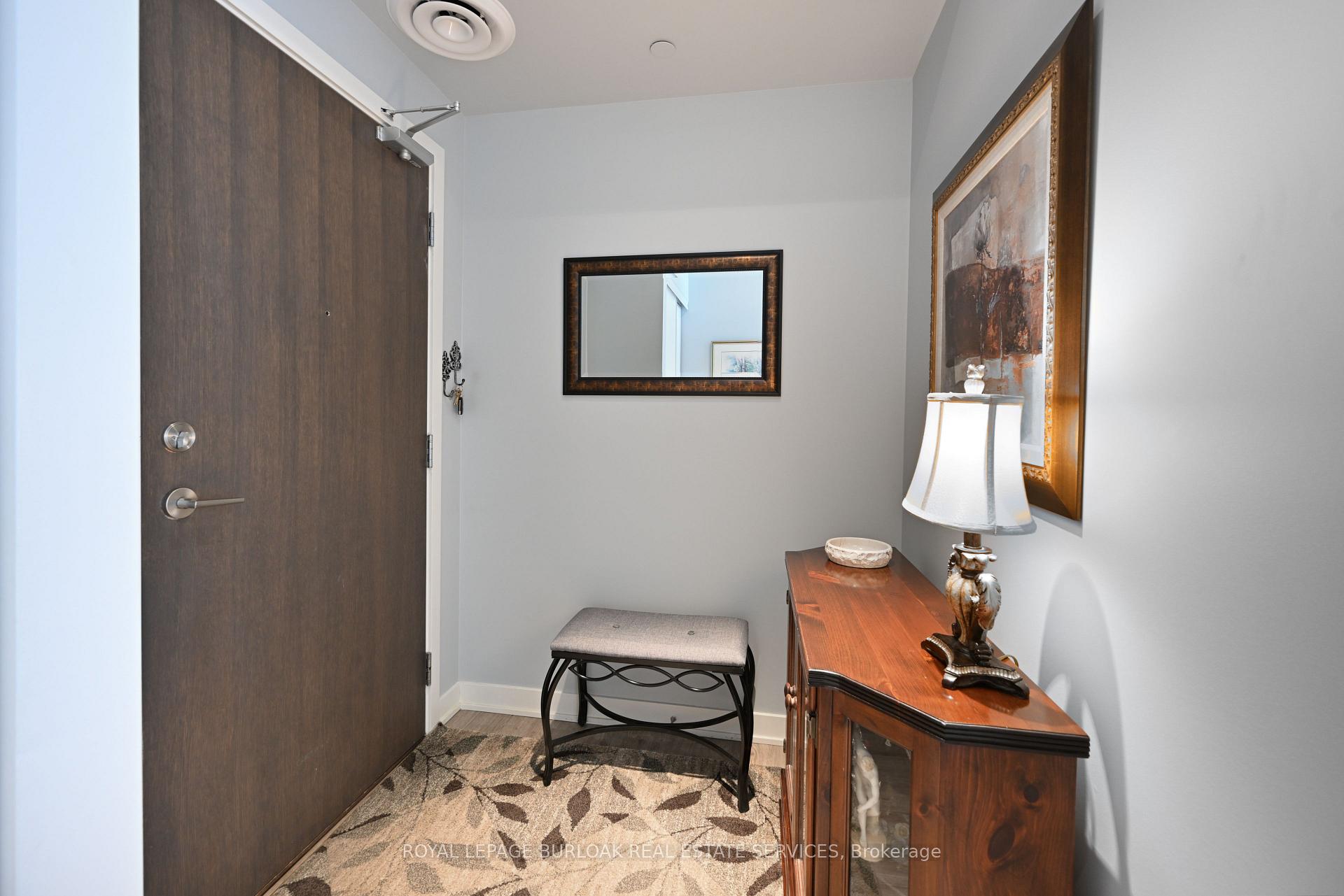 2 Bedrooms Condo at 16 Markle,  Hamilton For sale