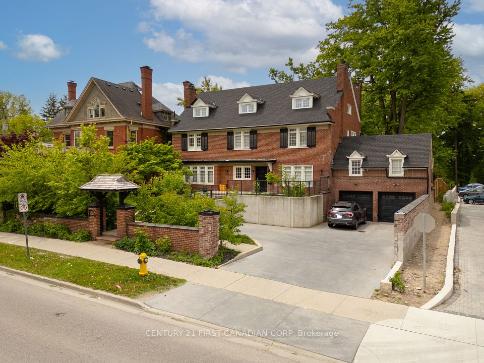 653 Talbot Street, London East, ON N6A 2T6