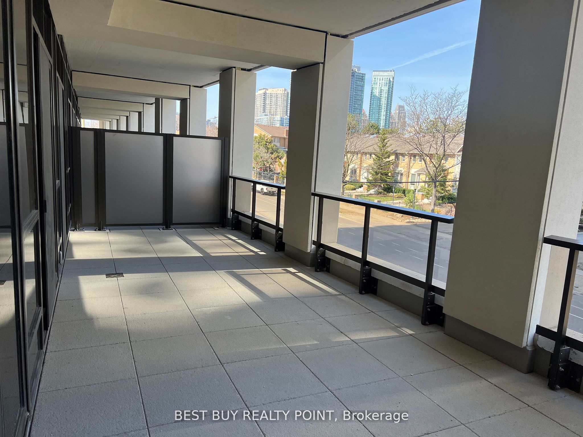 36 Elm Drive W, #201