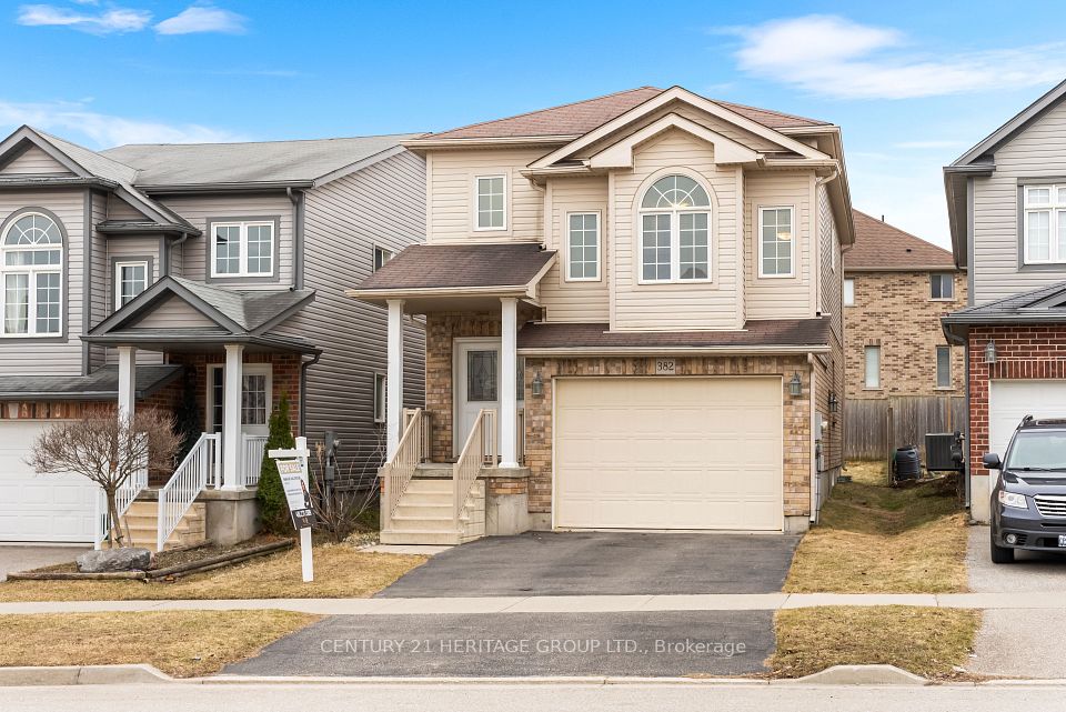 382 Woodbine