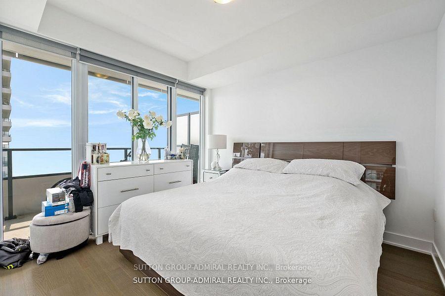 2 Bedrooms Condo at 30 Shore Breeze,  Toronto For sale