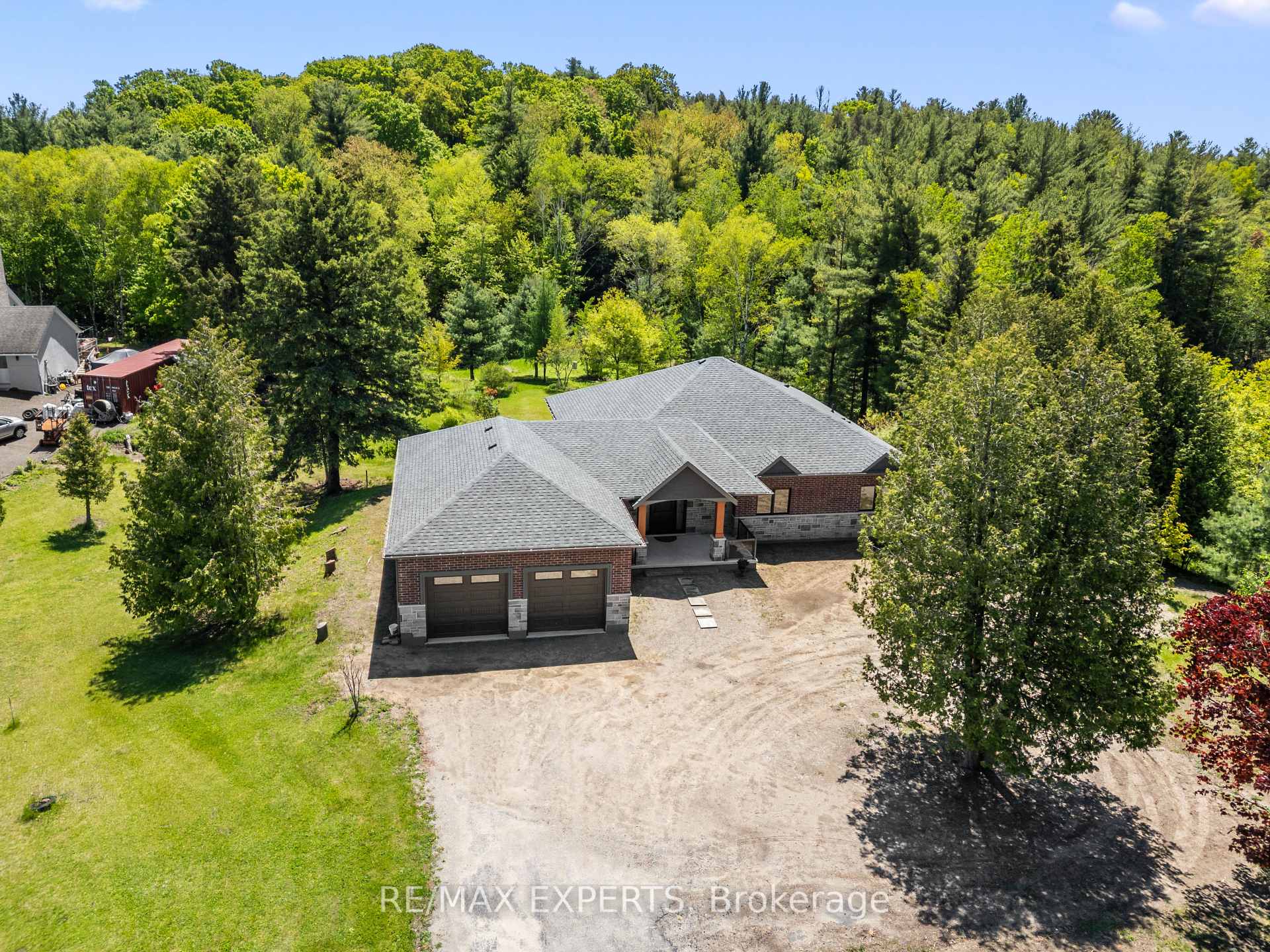 Welcome to this beautiful brand new custom built bungalow offering 3 bedrooms, 3 bathrooms, and over 3,600 sq ft of finished living space. Situated on a premium lot with a private pond, this home features a bright, open-concept layout, rich hardwood flooring, pot lights, and oversized windows that flood the space with natural light and offer spectacular views of the lush greenery. The gourmet kitchen impresses with stainless steel appliances, quartz countertops, and a bold island, plus a walkout to a private balcony. The primary bedroom includes a walk-in closet and a spa-like ensuite. Enjoy convenience and functionality with a 3-car garage and space for up to 11 vehicles. Whether entertaining indoors or exploring the beautiful outdoors, this home delivers on every level.