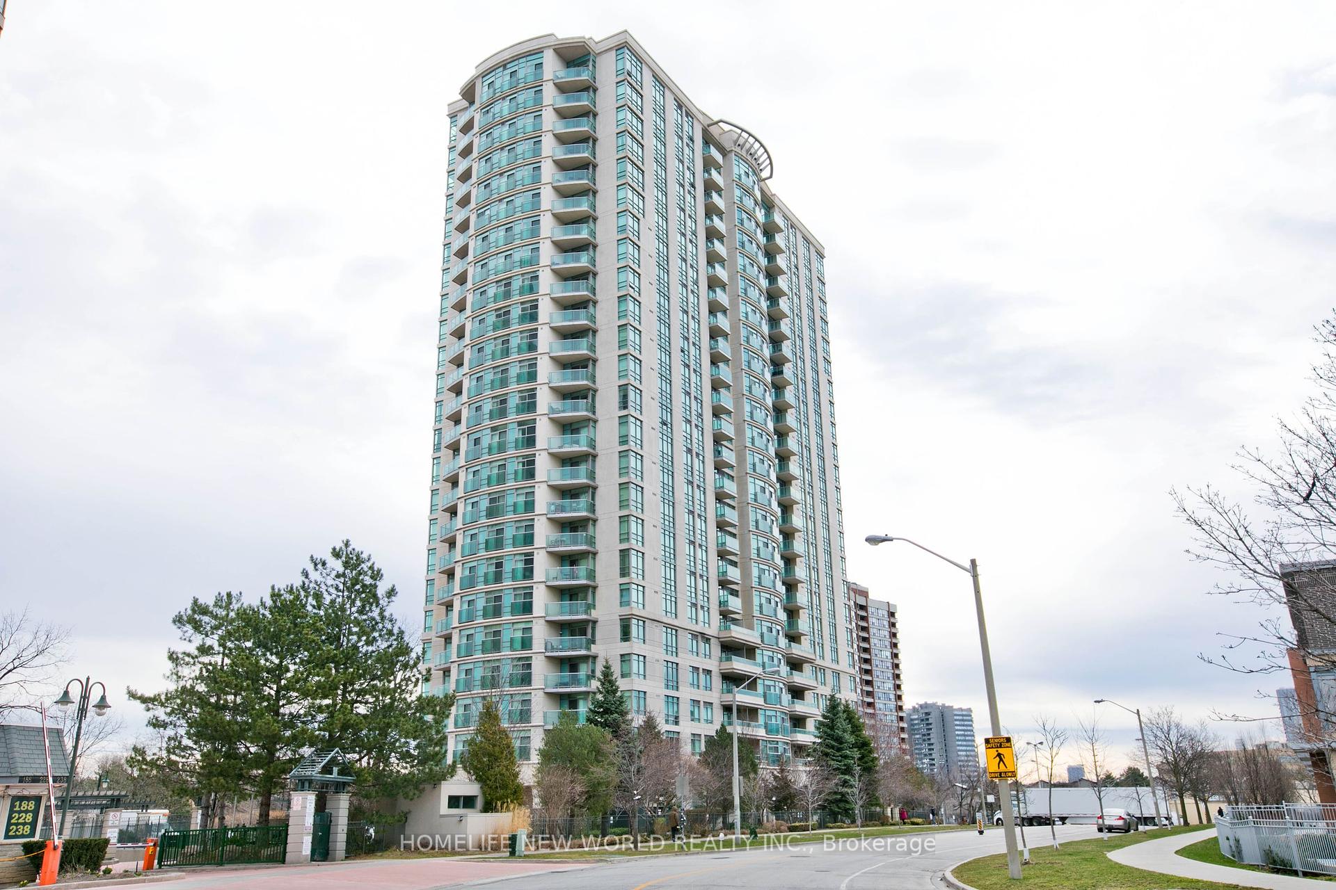 2 Bedrooms Condo at 238 Bonis,  Toronto For sale