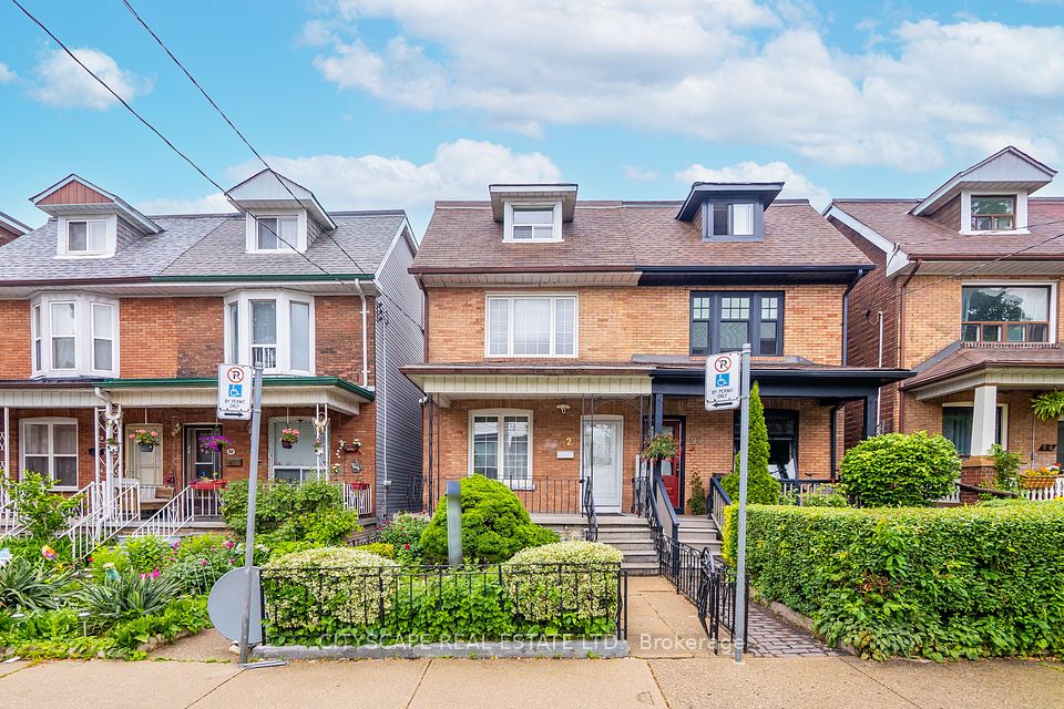 92 Bellwoods Avenue