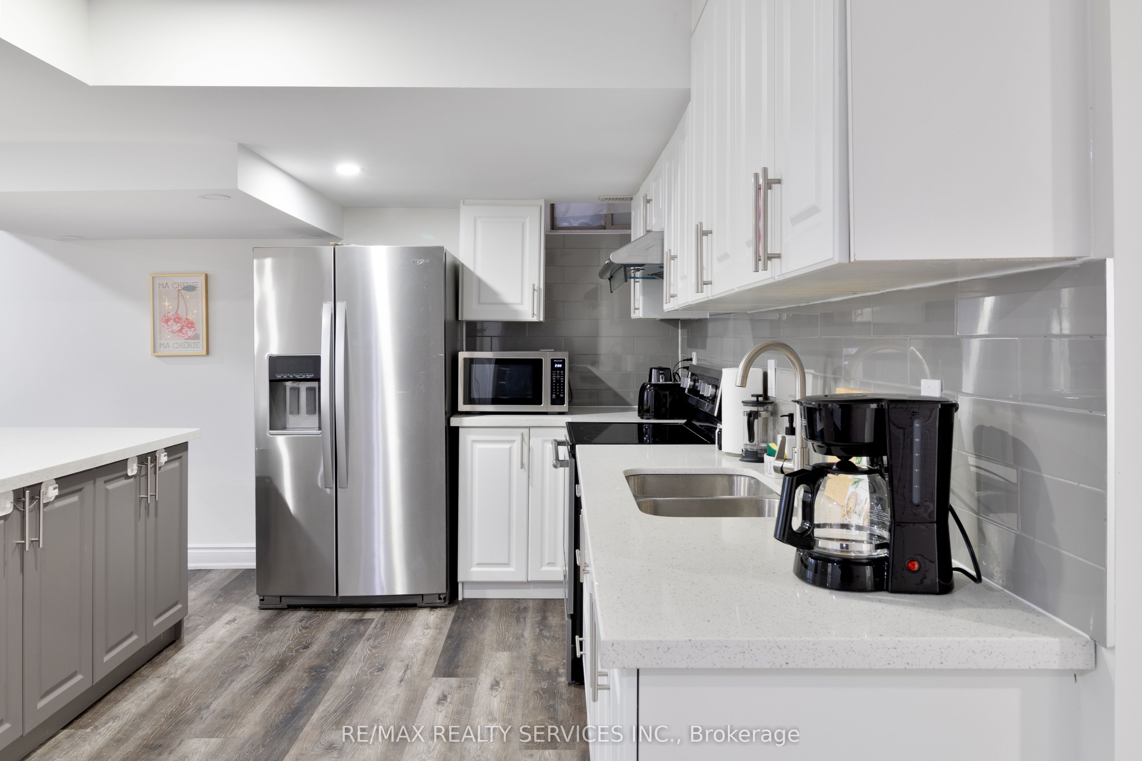 5 Upperview Place