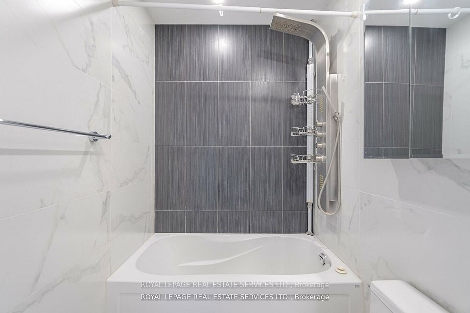 https://trreb-image.ampre.ca/BEFaVz2oEIwzvzkAWEuWoWW1rcGaHpYvMgdaeo5s34U/rs:fit:960:960/wm:.5:so:0:50:.4/wmsh:10/wmt:PHNwYW4gZm9yZWdyb3VuZD0nd2hpdGUnIGZvbnQ9JzY4Jz5ST1lBTCBMRVBBR0UgUkVBTCBFU1RBVEUgU0VSVklDRVMgTFRELiwgQnJva2VyYWdlPC9zcGFuPg/L3RycmViL2xpc3RpbmdzLzQwLzkwLzIwLzY3L3AvYWEyMWFkNjgtYTVkMi00YzU3LTk0NDMtYzgyMGZlZTcyNzAwLmpwZw.jpg