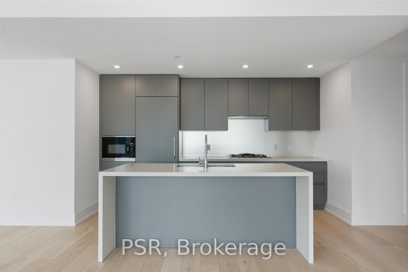 2 Bedrooms Condo at 346 Davenport,  Toronto For sale