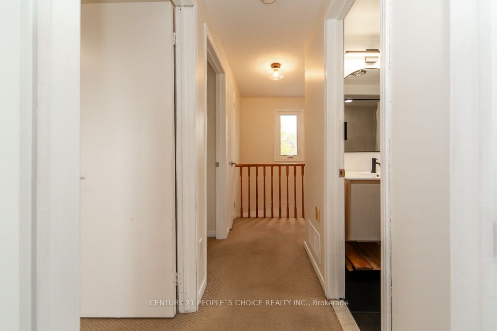 35 Fernbank Place